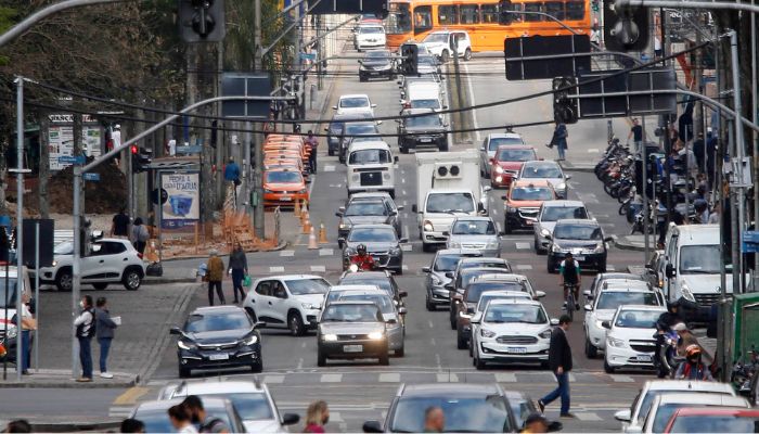 Foto: Albari Rosa/Arquivo AEN Encerra nesta sexta-feira o prazo para pagamento do IPVA para placas de final 7 e 8